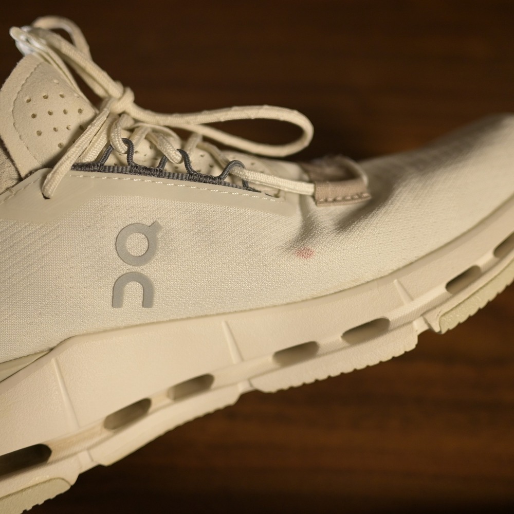 On Cloudnova White Running Shoes US Womens 8.5 EU 40 Sneakers - Picture 5 of 6
